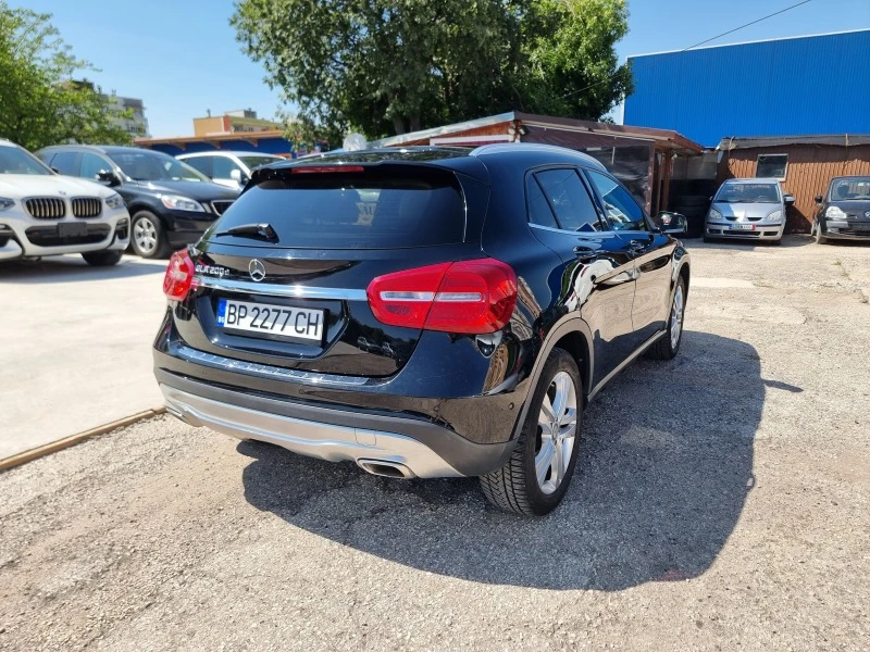 Mercedes-Benz GLA 200 200, снимка 6 - Автомобили и джипове - 43940887