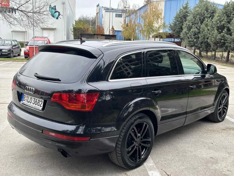 Audi Q7 3.0TDI, снимка 4 - Автомобили и джипове - 52705668