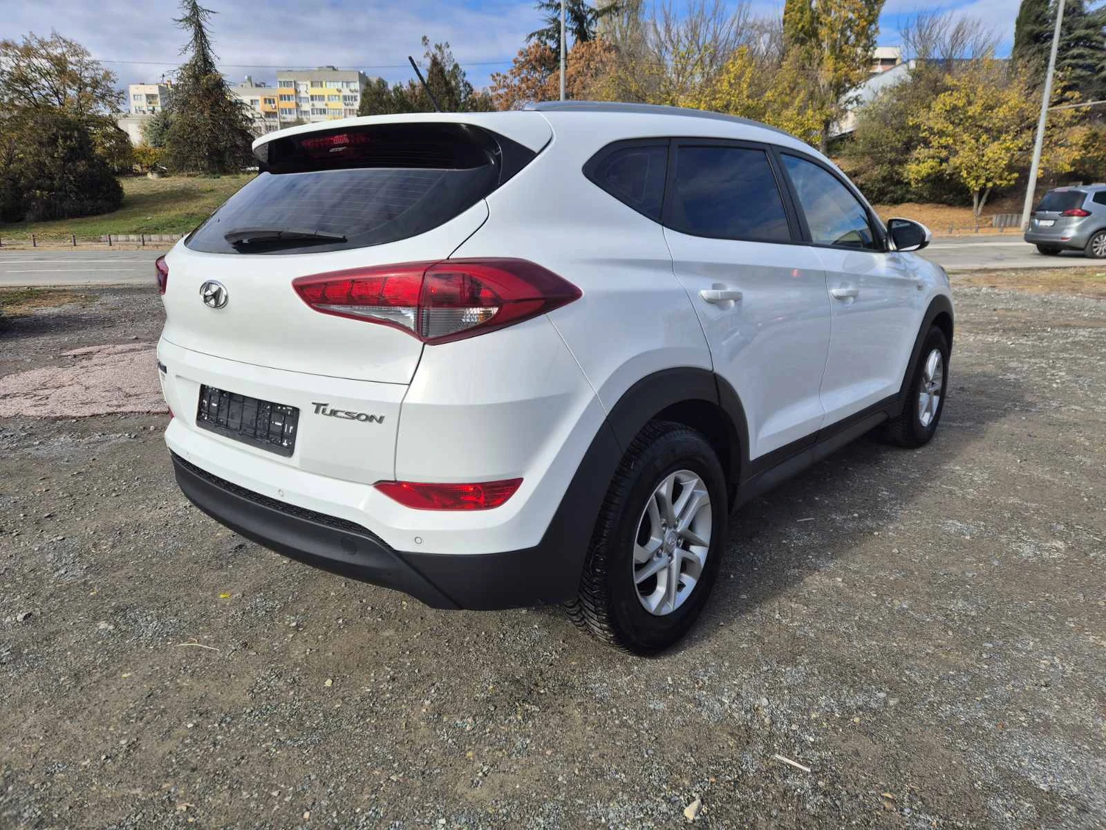 Hyundai Tucson 1.7CRDI - изображение 5