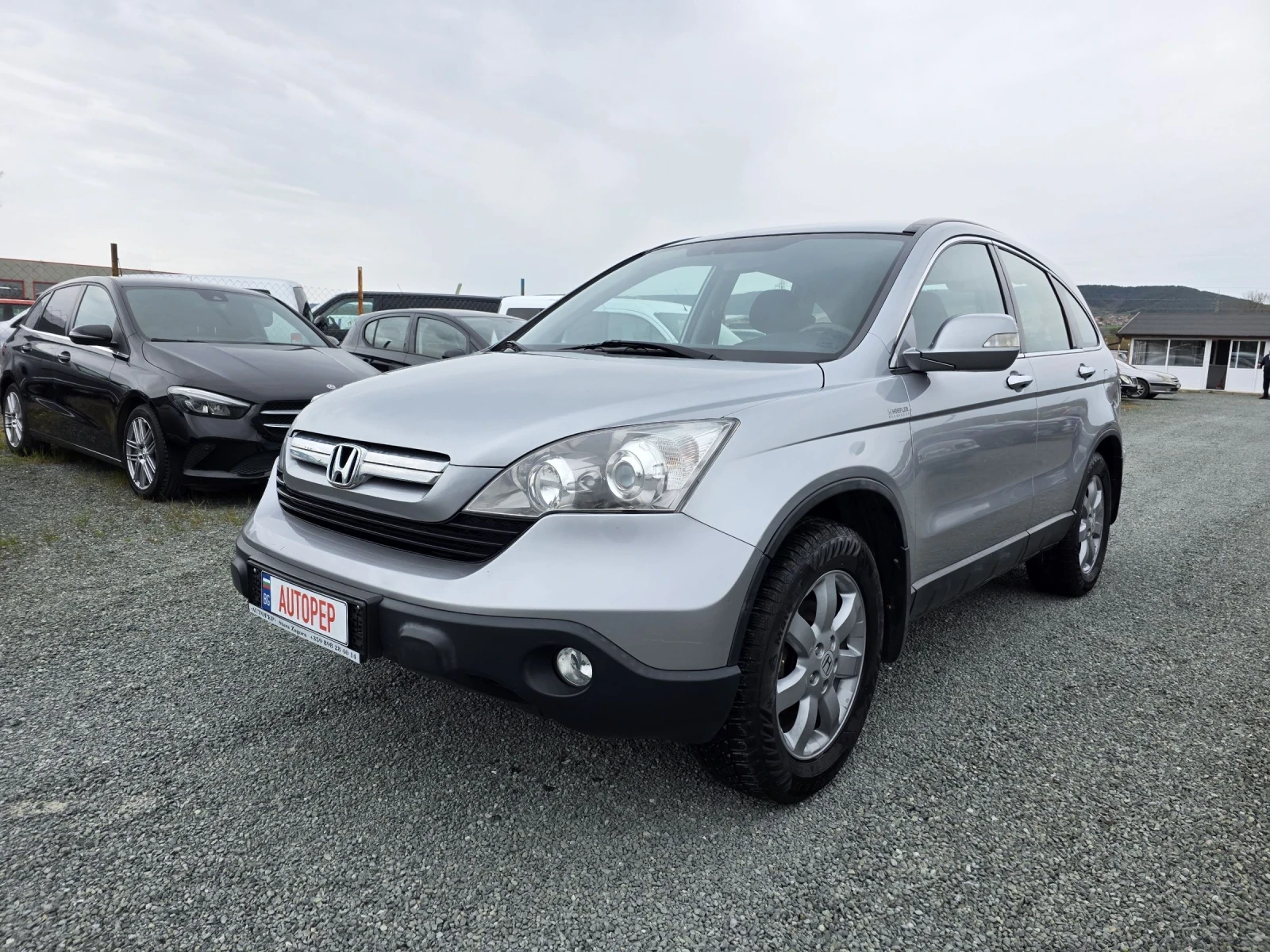 Honda Cr-v 2.0 бенз 193000 сервизна история 