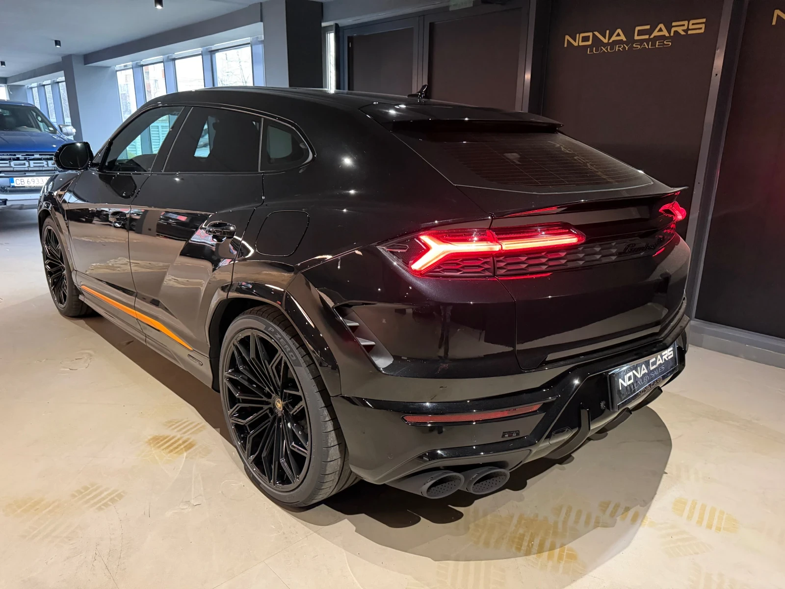 Lamborghini Urus SE Наличен - изображение 3