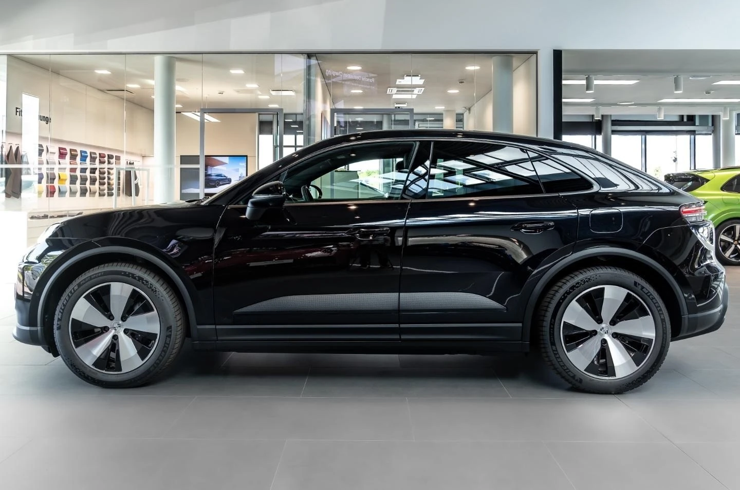 Porsche Macan 4 BOSE LED 360 CAMERA - изображение 2