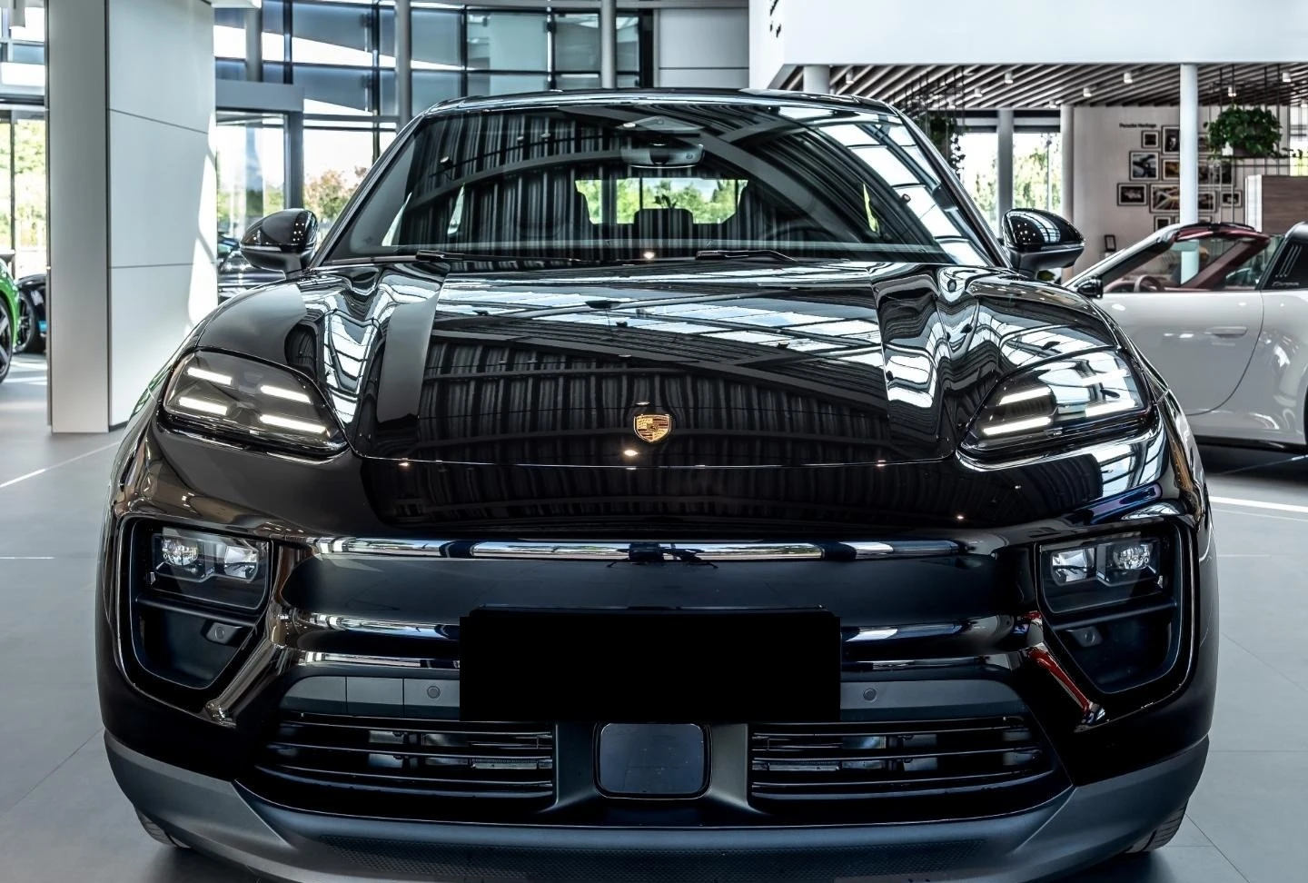 Porsche Macan 4 BOSE LED 360 CAMERA - изображение 4