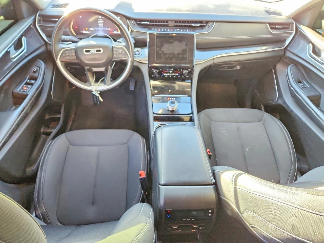 Jeep Grand cherokee * Laredo* BUY NOW* ФИКС.ЦЕНА* , снимка 8 - Автомобили и джипове - 53763607