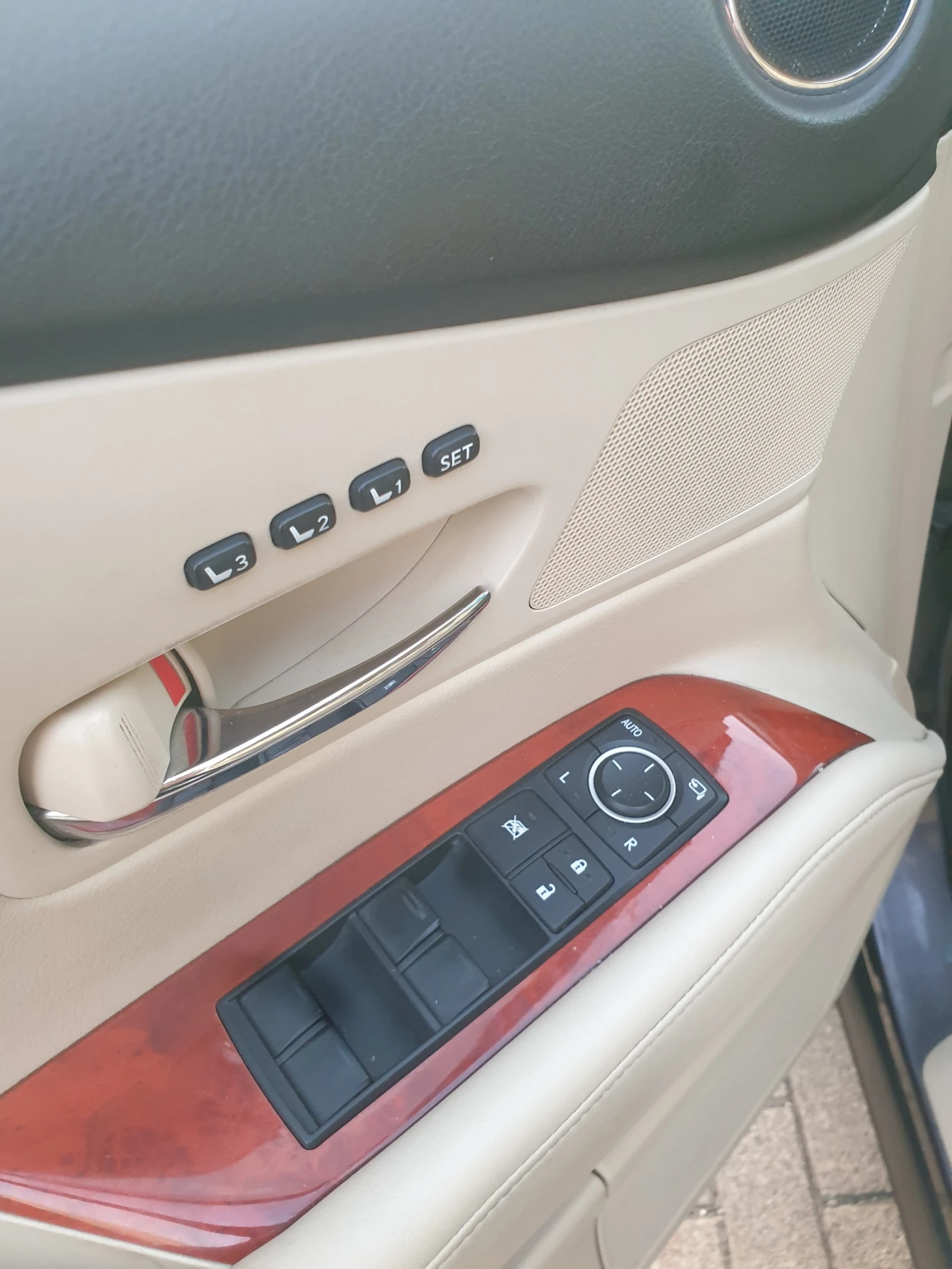 Lexus RX 450h, снимка 12 - Автомобили и джипове - 55622282