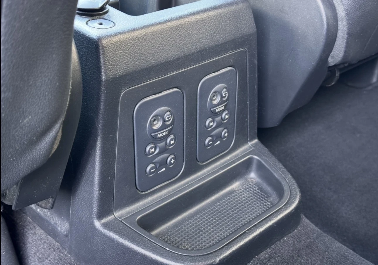 Land Rover Freelander 2.2D/Full Extri, снимка 11 - Автомобили и джипове - 56534837