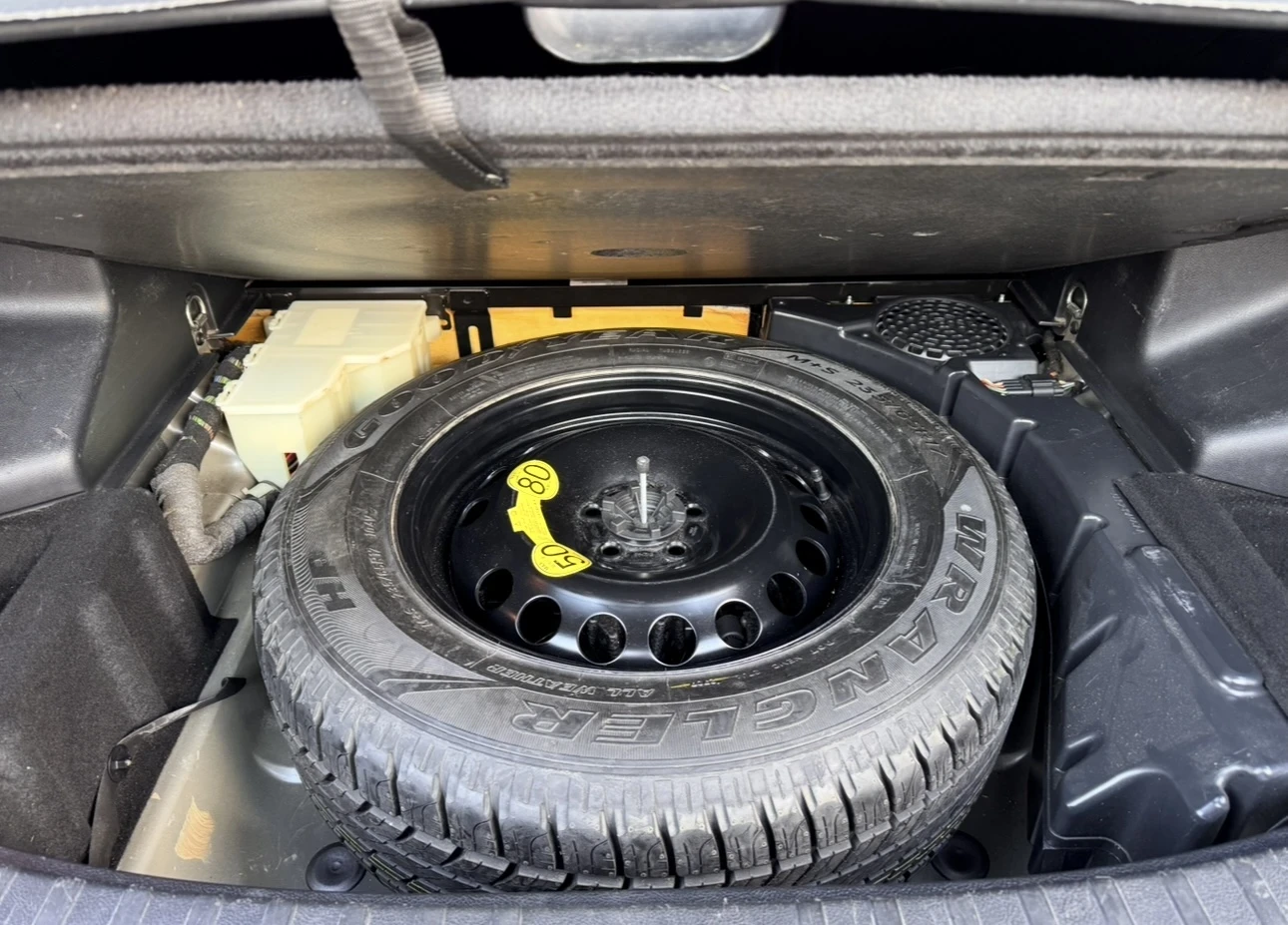 Land Rover Freelander 2.2D/Full Extri, снимка 13 - Автомобили и джипове - 56534837