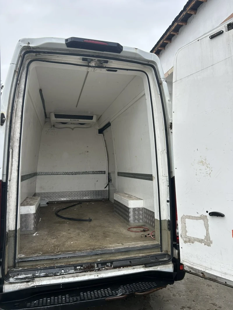 Iveco Daily 3.0 Метан/Бензин, снимка 8 - Бусове и автобуси - 53445776