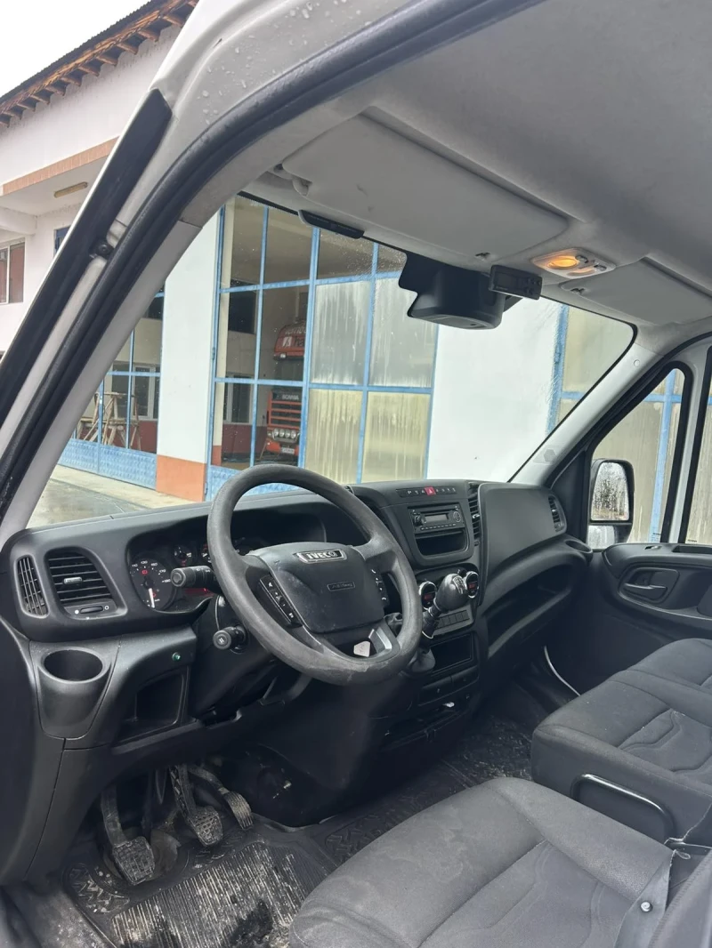 Iveco Daily 3.0 Метан/Бензин, снимка 9 - Бусове и автобуси - 53445776