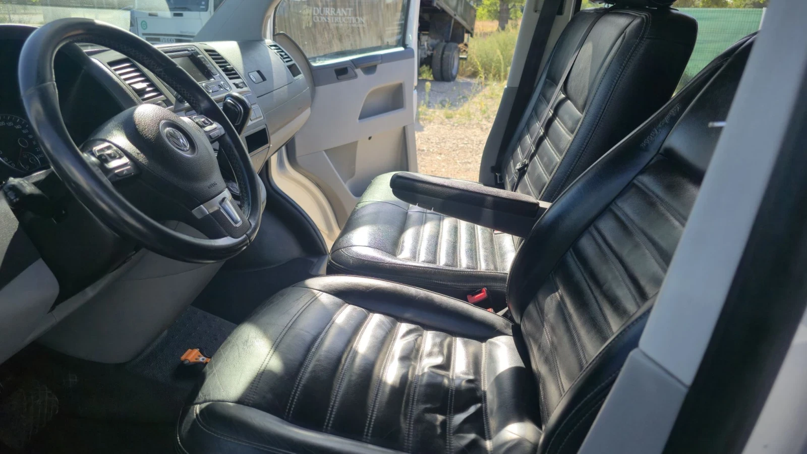 VW Transporter DSG автомат 2.0 TDI, снимка 12 - Бусове и автобуси - 56011068