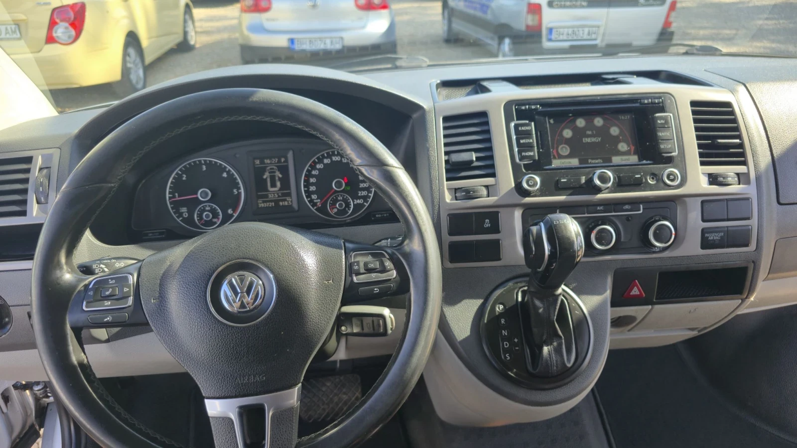 VW Transporter DSG автомат 2.0 TDI, снимка 13 - Бусове и автобуси - 56011068