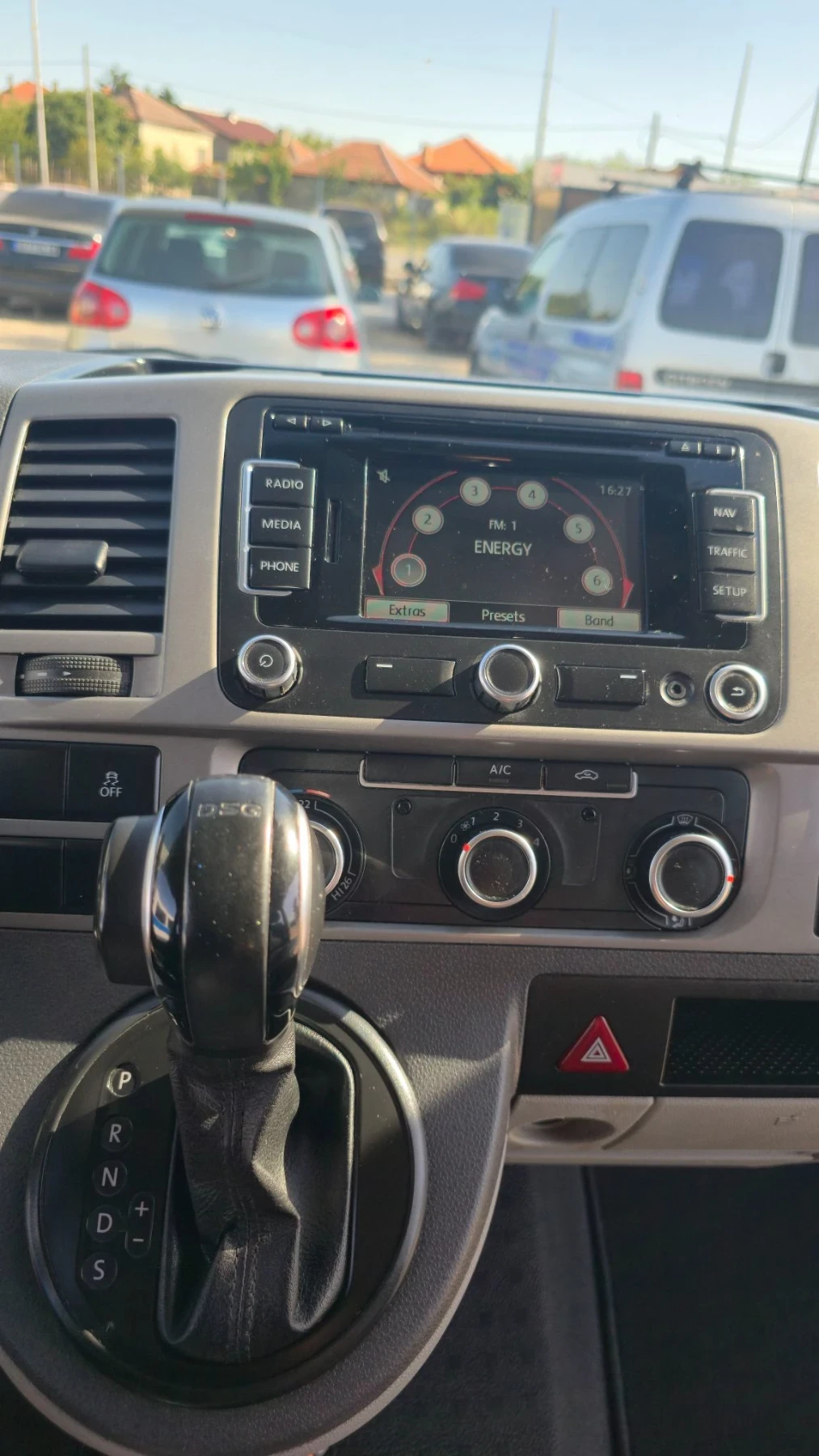 VW Transporter DSG автомат 2.0 TDI, снимка 15 - Бусове и автобуси - 56011068