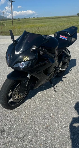 Honda Cbr 1000RR Fireblade, снимка 2
