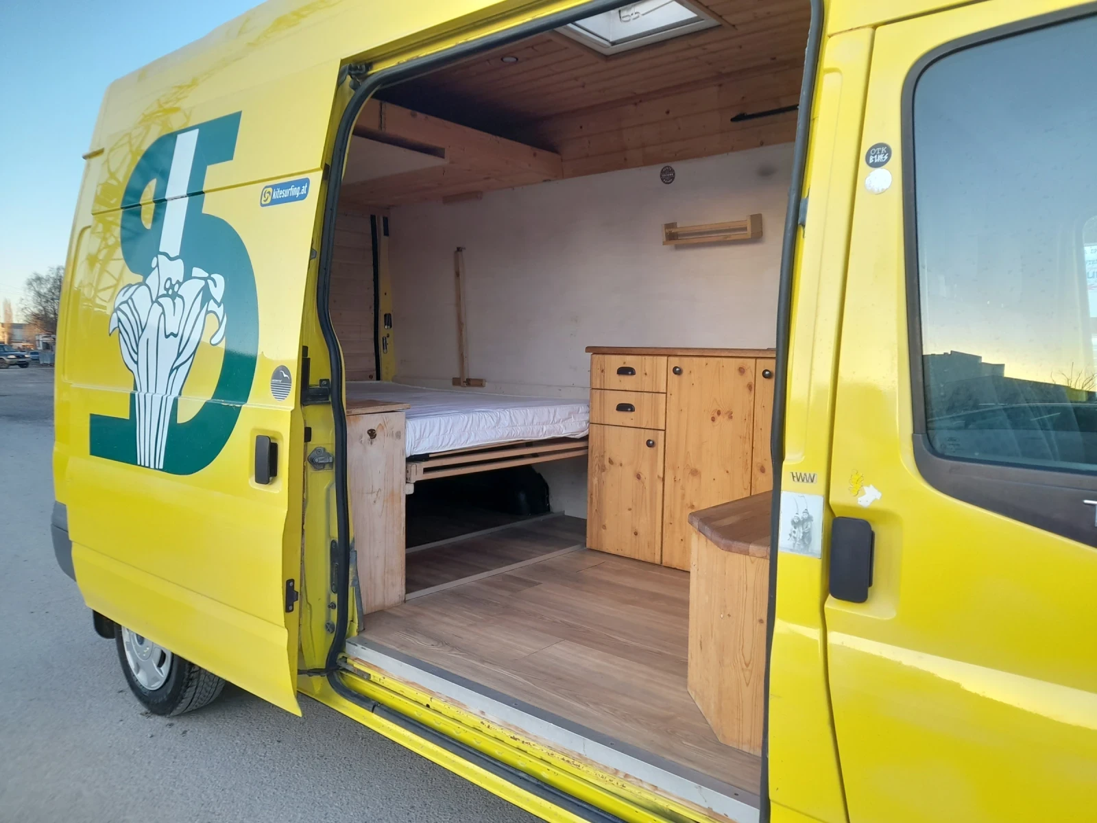 Кемпер Ford TRANSIT, снимка 9 - Каравани и кемпери - 54693187