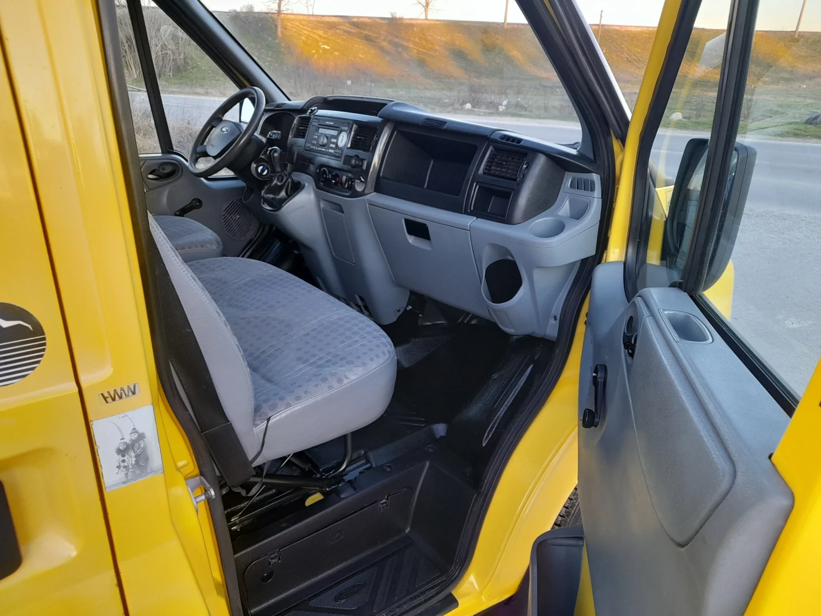 Кемпер Ford TRANSIT, снимка 6 - Каравани и кемпери - 54693187