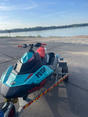 Джет Bombardier Sea Doo Spark Trixx, снимка 3