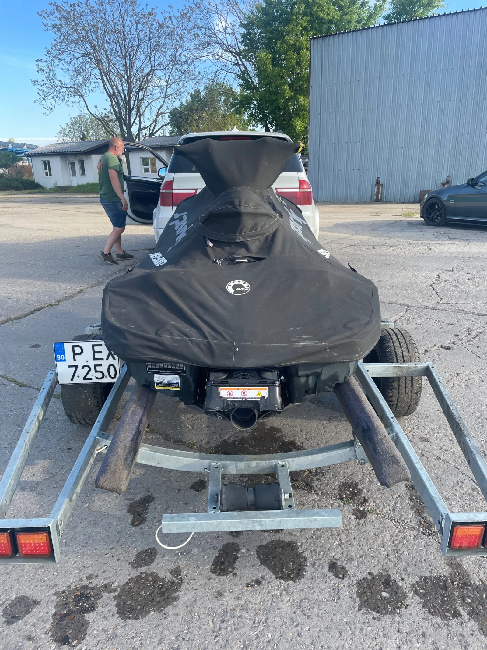 Джет Bombardier Sea Doo Spark Trixx, снимка 12 - Воден транспорт - 54452358