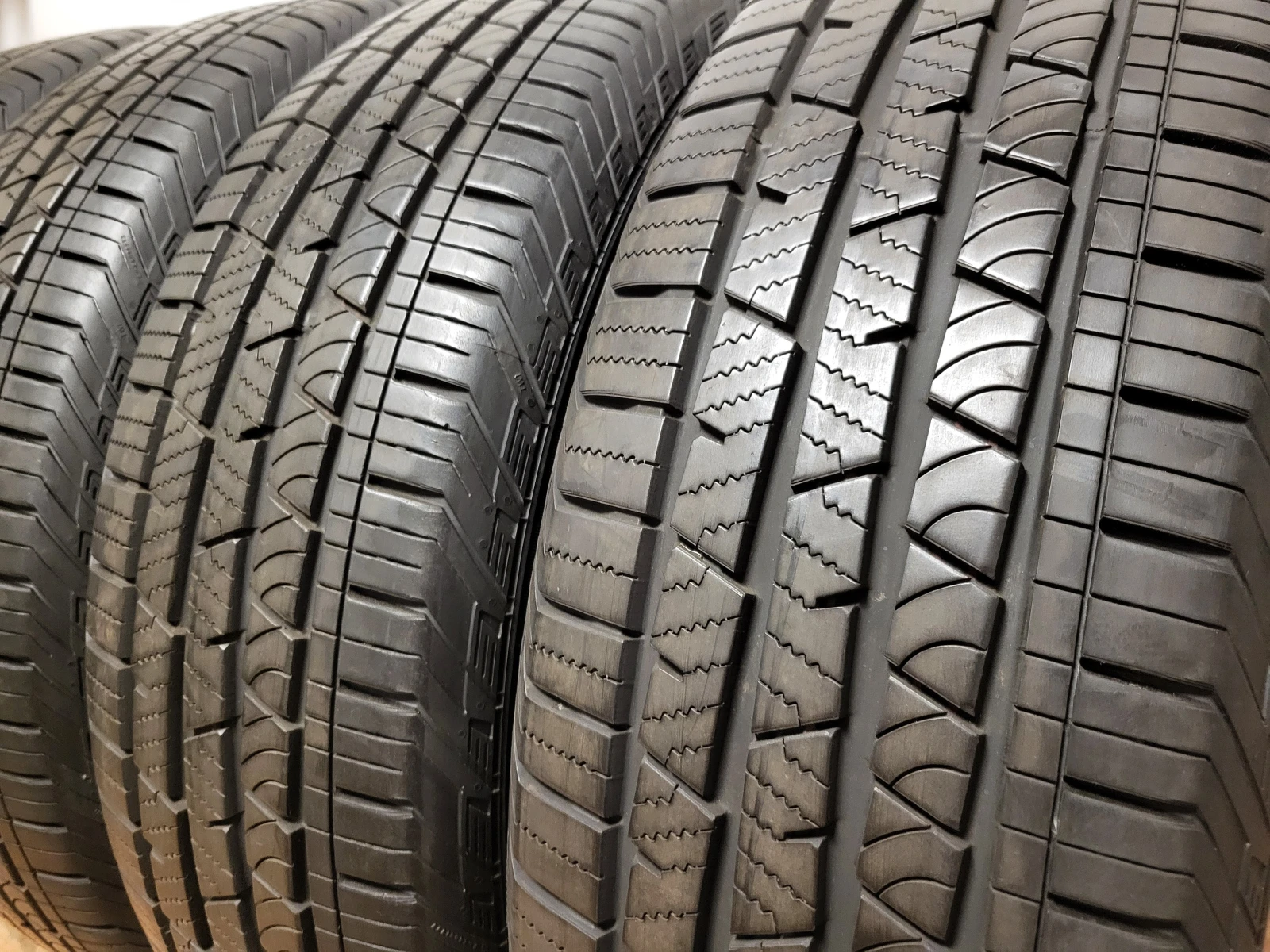 Гуми Всесезонни 225/65R17, снимка 7 - Гуми и джанти - 56248210