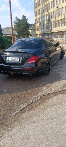 Mercedes-Benz E 200, снимка 11