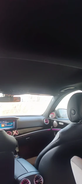 Mercedes-Benz E 200, снимка 13