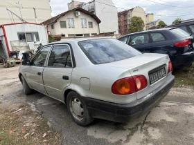 Toyota Corolla Седан, снимка 5
