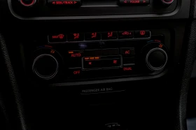 VW Golf 1.6TDI/DSG/Климатроник/МултиВолан/Автопилот - 5900 € / 11539.40 лв. - 95385296 11