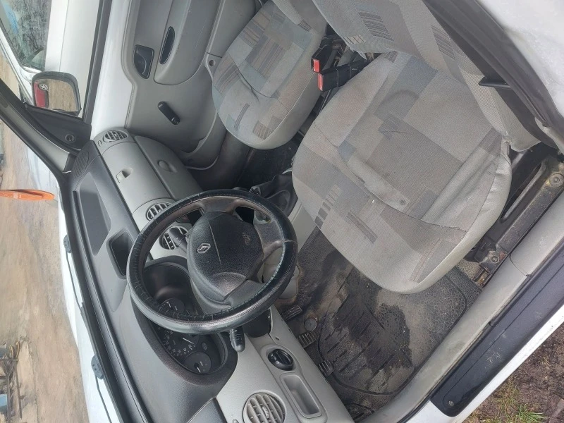 Renault Kangoo, снимка 4 - Автомобили и джипове - 44391735