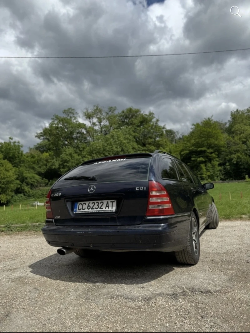 Mercedes-Benz C 200, снимка 2 - Автомобили и джипове - 46957270