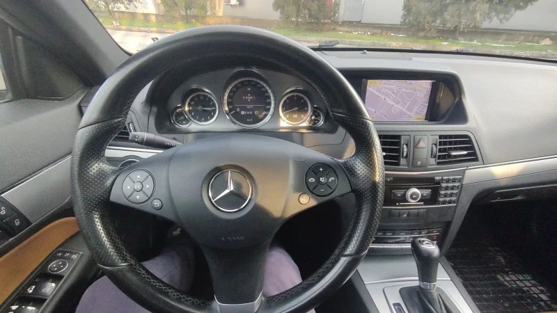 Mercedes-Benz E 350, снимка 11 - Автомобили и джипове - 48595792