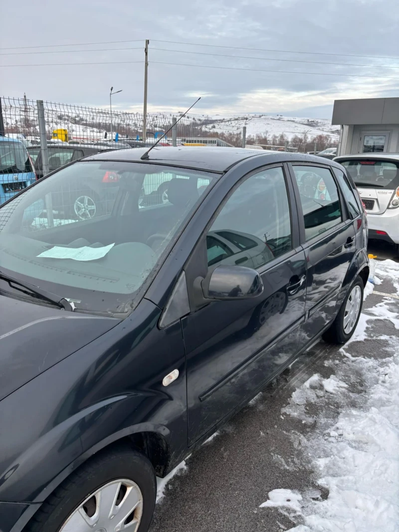 Ford Fiesta 1.3, снимка 11 - Автомобили и джипове - 48693246