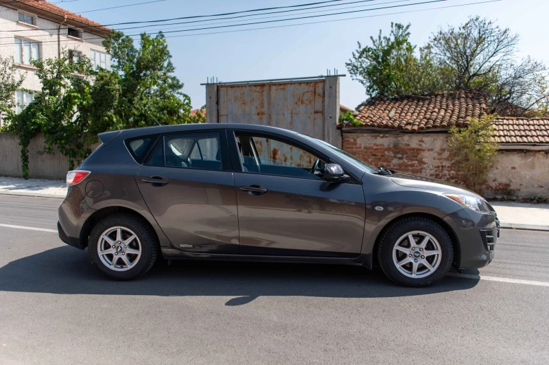 Mazda 3, снимка 6 - Автомобили и джипове - 48820962