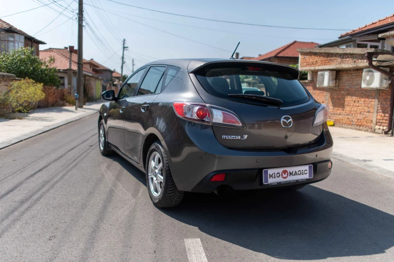 Mazda 3, снимка 2 - Автомобили и джипове - 48820962