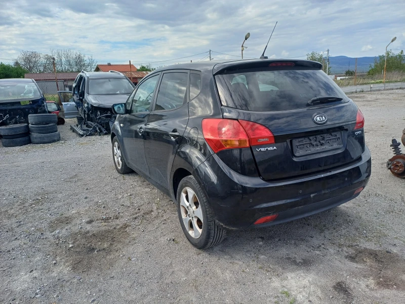 Kia Venga 1.4crdi-на части, снимка 4 - Автомобили и джипове - 50167718