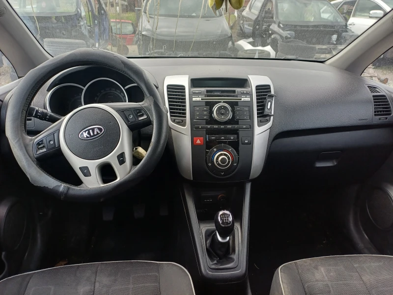 Kia Venga 1.4crdi-на части, снимка 5 - Автомобили и джипове - 50167718