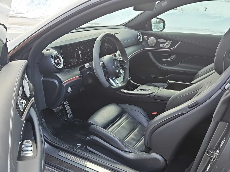 Mercedes-Benz AMG GT C * E 53 * CARFAX * БЕЗ ПЪРВОНАЧАЛНА ВНОСКА, снимка 6 - Автомобили и джипове - 52778778