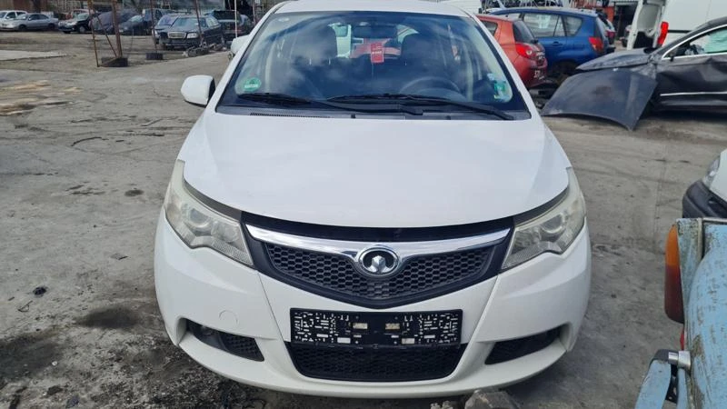 Great Wall Voleex C10 1.5i на части, снимка 1 - Автомобили и джипове - 36158522