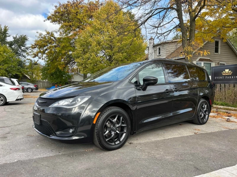 Chrysler Pacifica * Touring Plus * CARFAX * БЕЗ ПЪРВОНАЧАЛНА ВНОСКА - 36100 лв. / 18457.64 € - 40529530 1