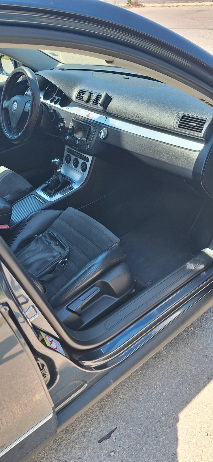 VW Passat, снимка 8 - Автомобили и джипове - 54885531