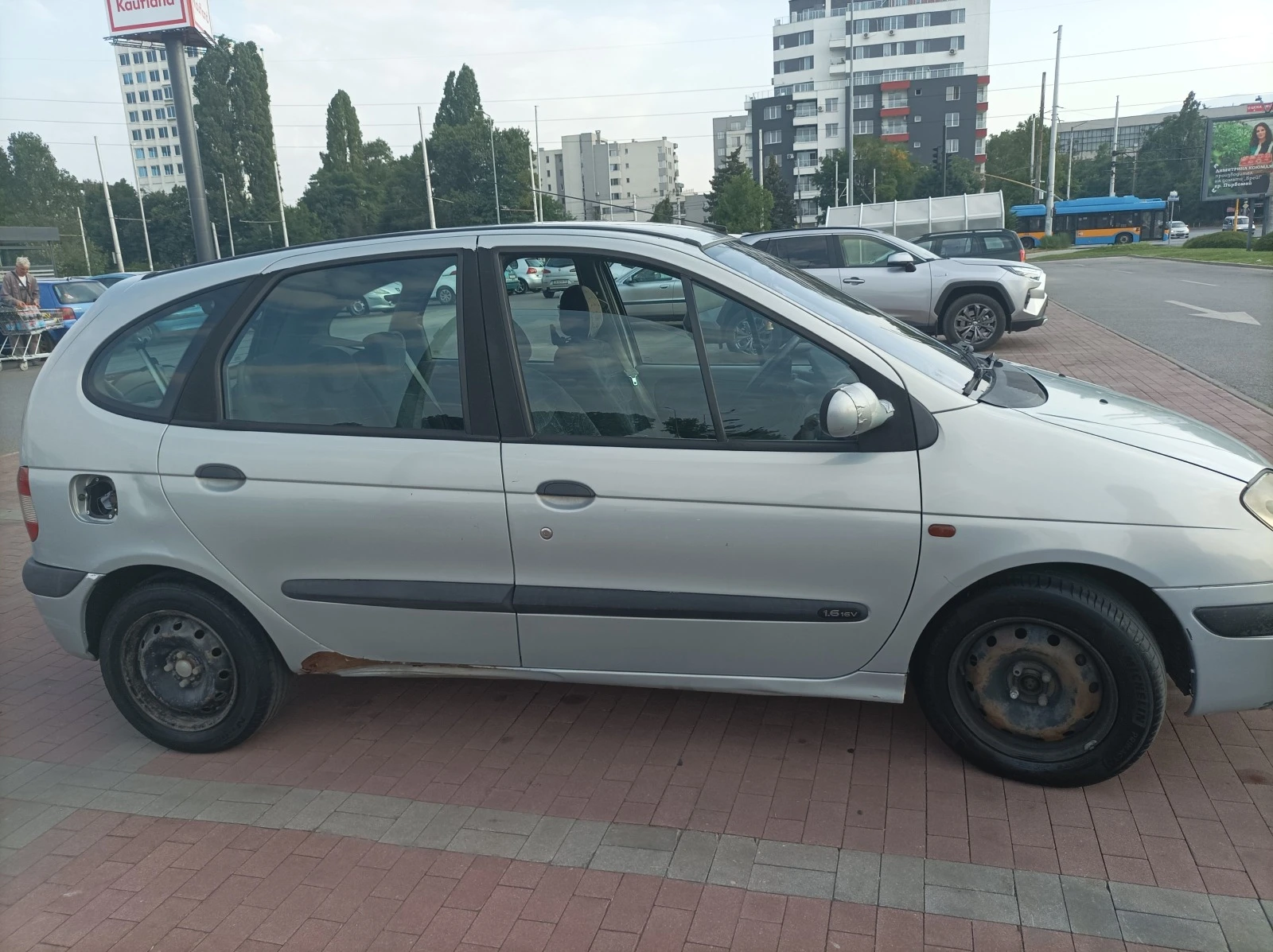 Renault Scenic  - изображение 2