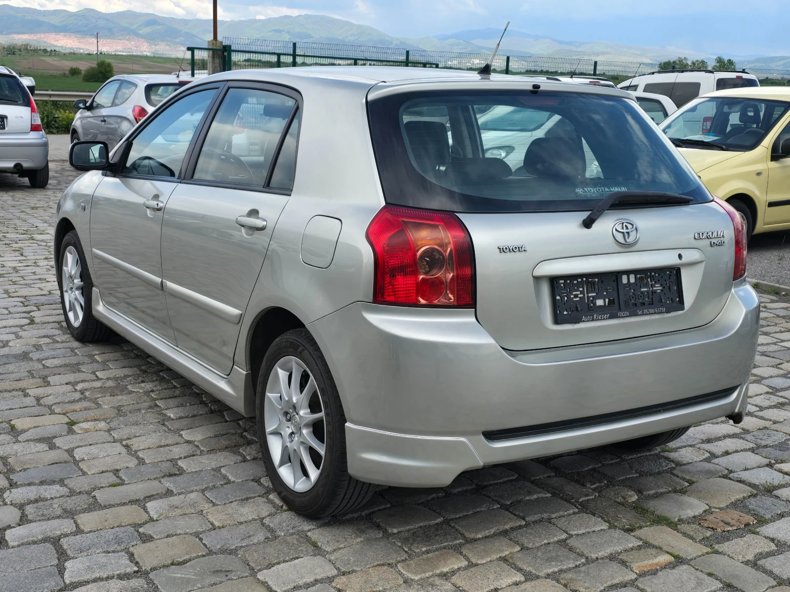 Toyota Corolla 1.4 D4D 90кс ЕВРО 4 - изображение 5