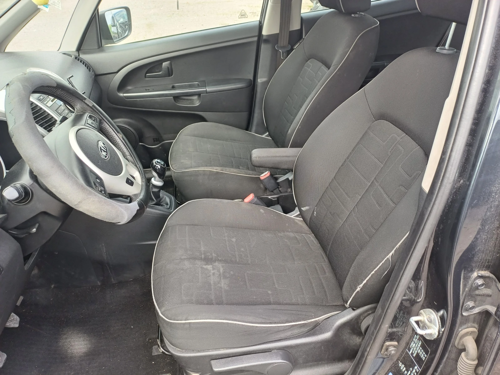 Kia Venga 1.4crdi-на части - изображение 10