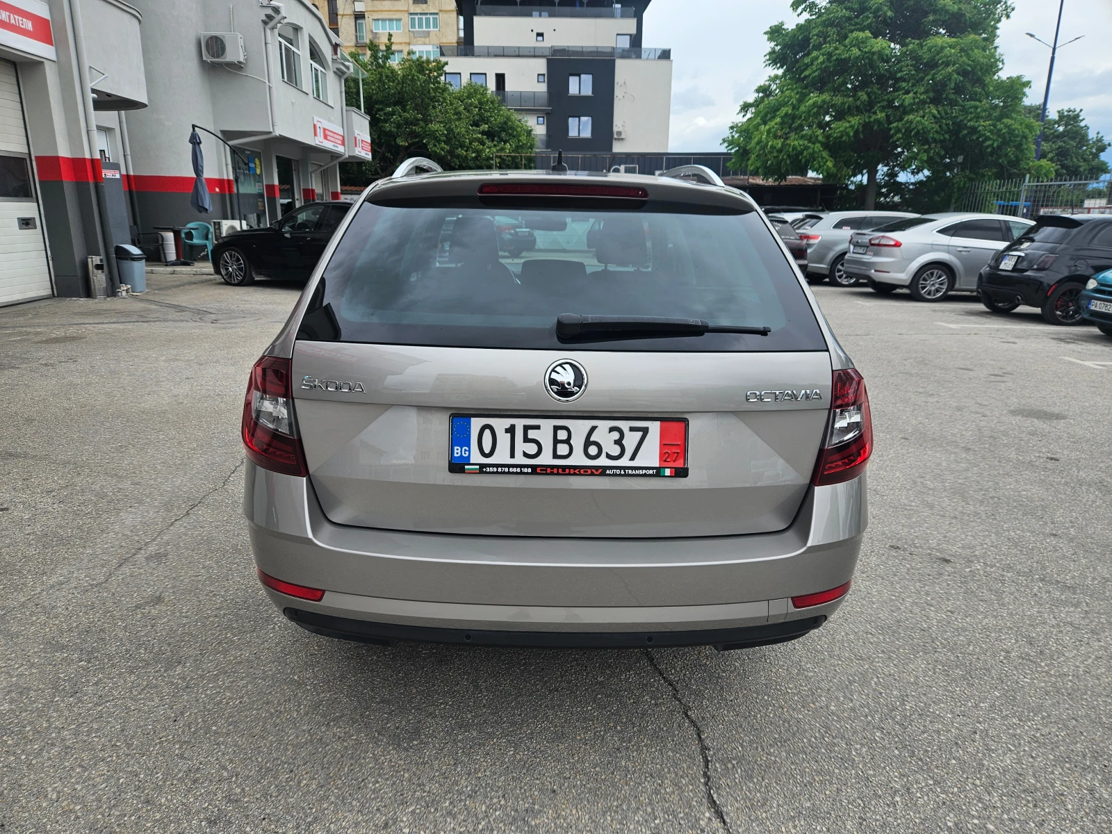 Skoda Octavia 1.6d-Navi-Led - изображение 4