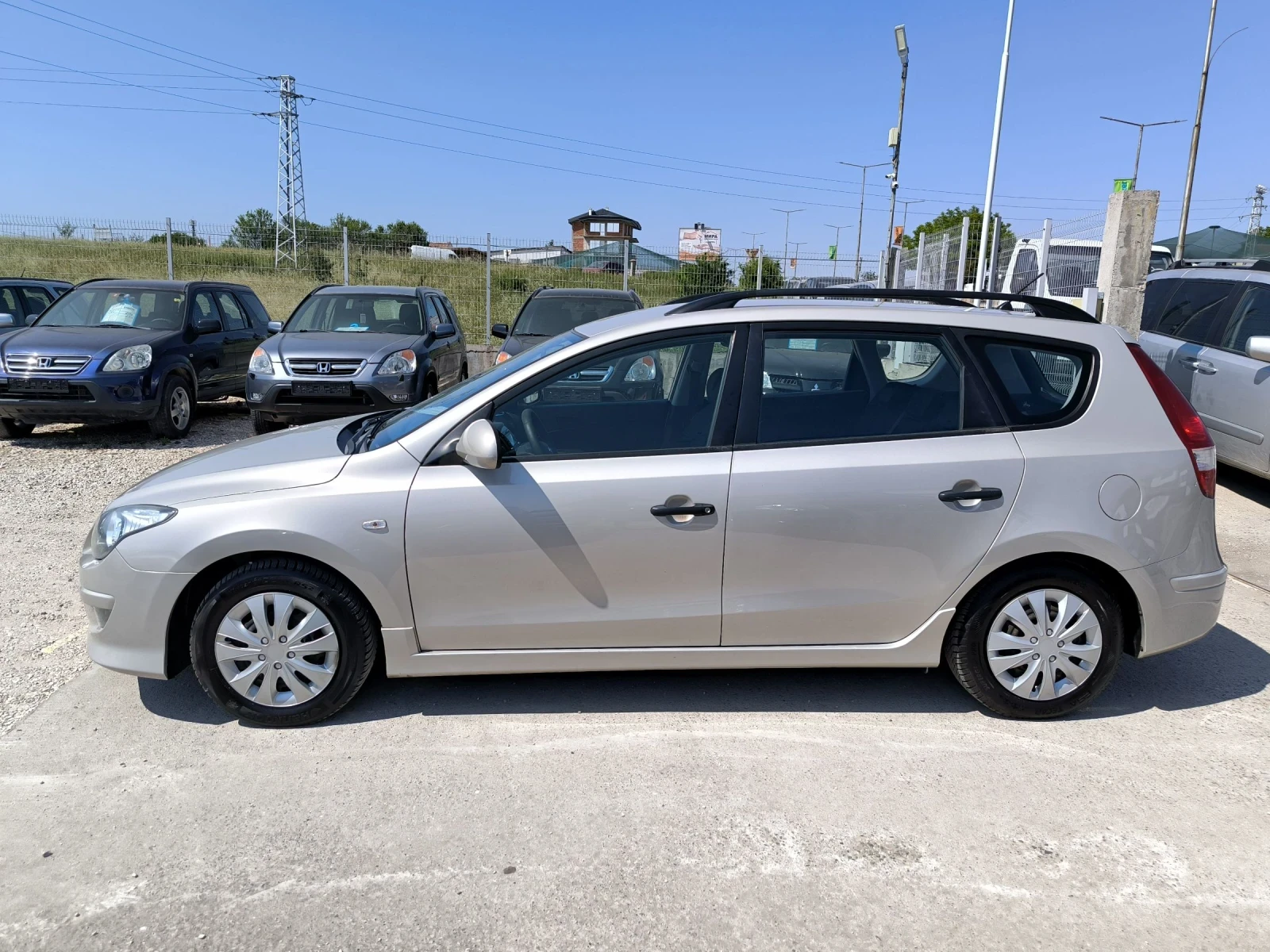 Hyundai I30 1.4i - изображение 6