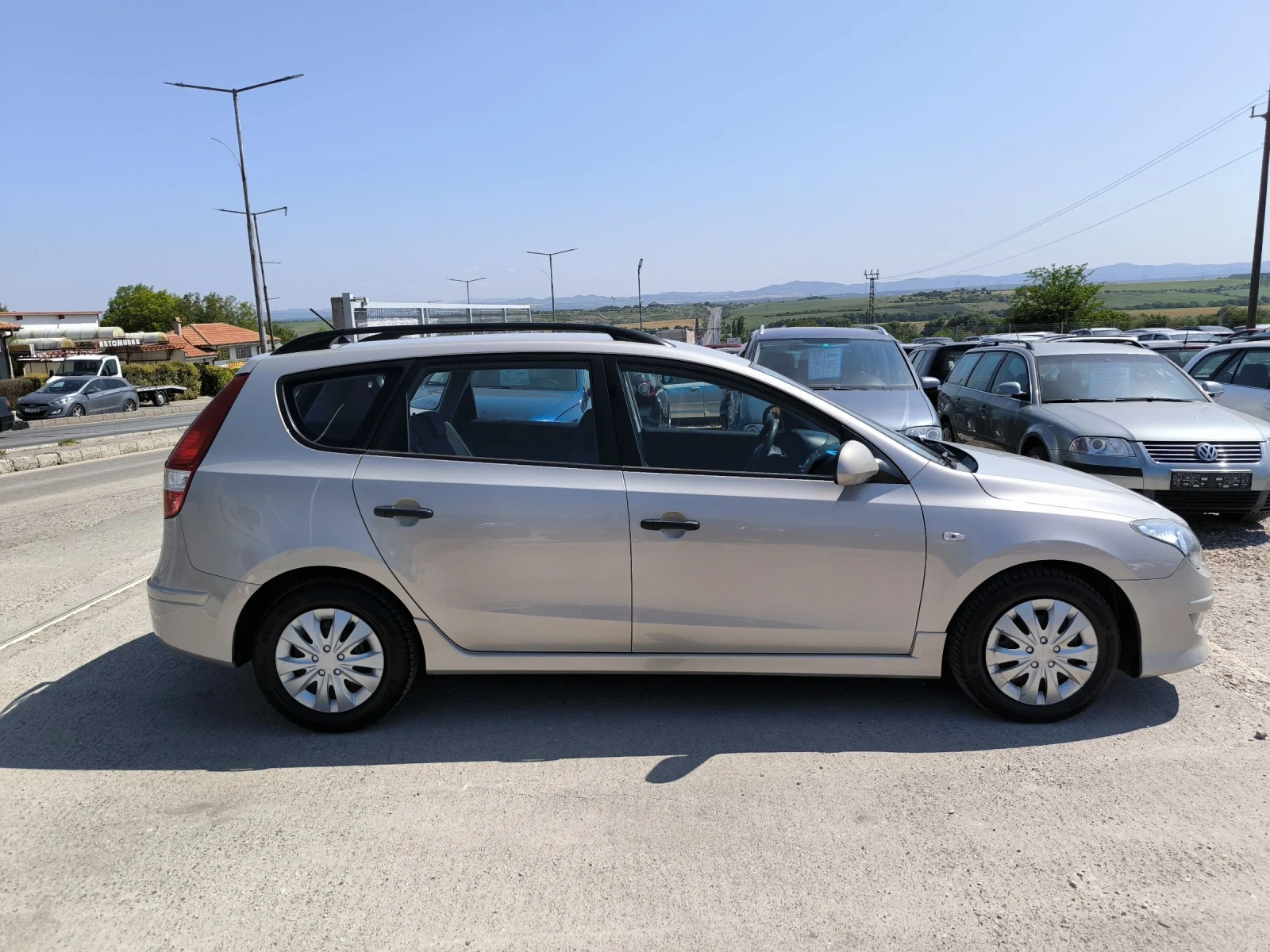 Hyundai I30 1.4i - изображение 4