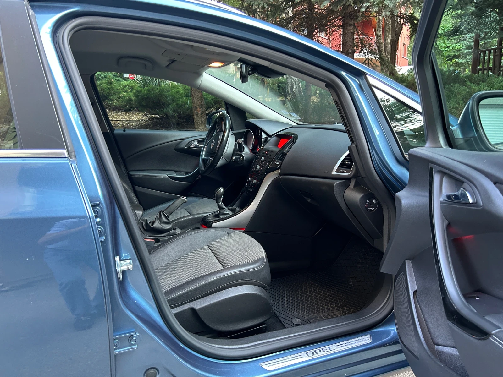 Opel Astra 2.0 CDTI COSMO, 165к.с., EURO 5B  - изображение 7