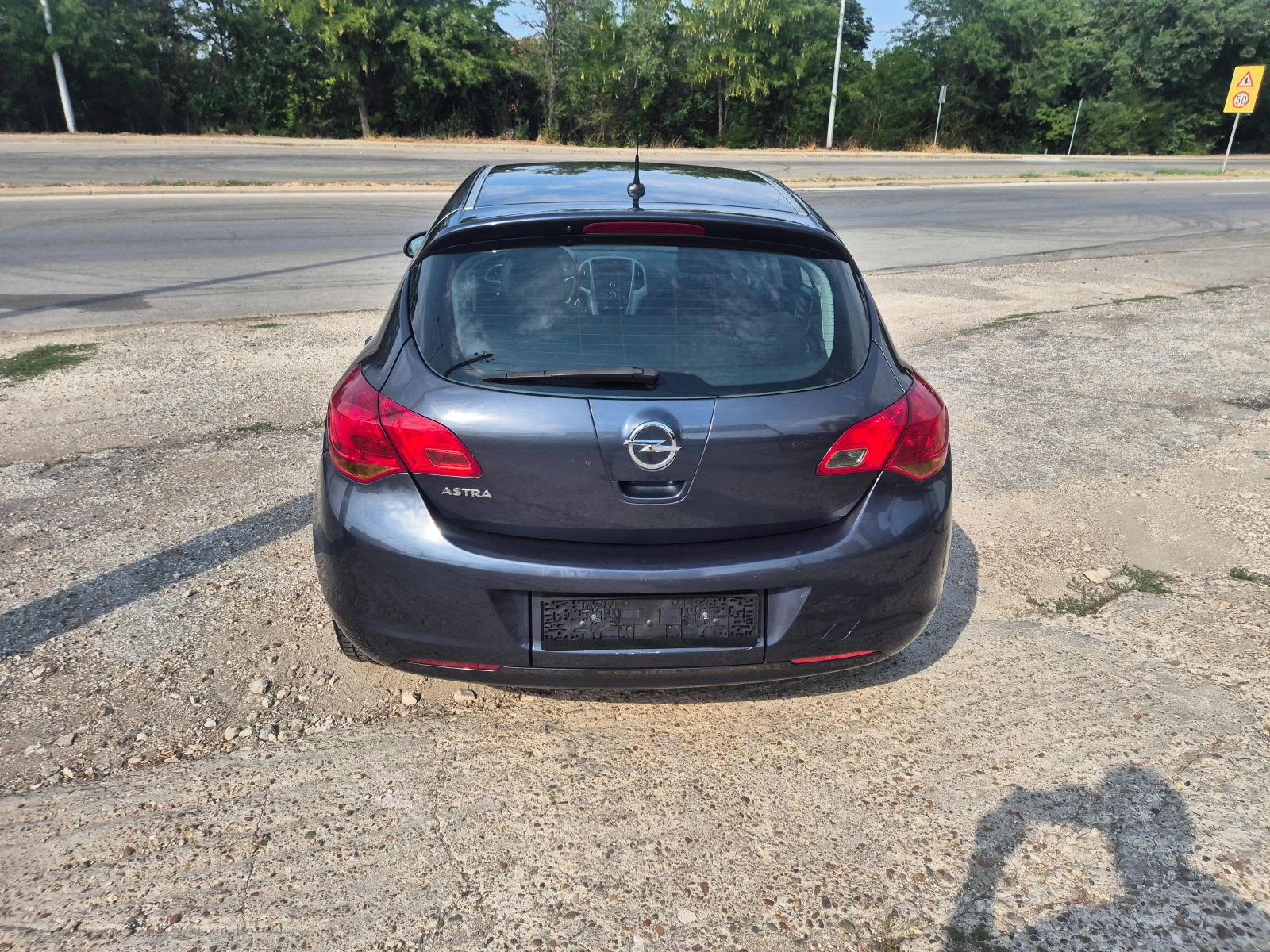 Opel Astra 1.4i  - изображение 6