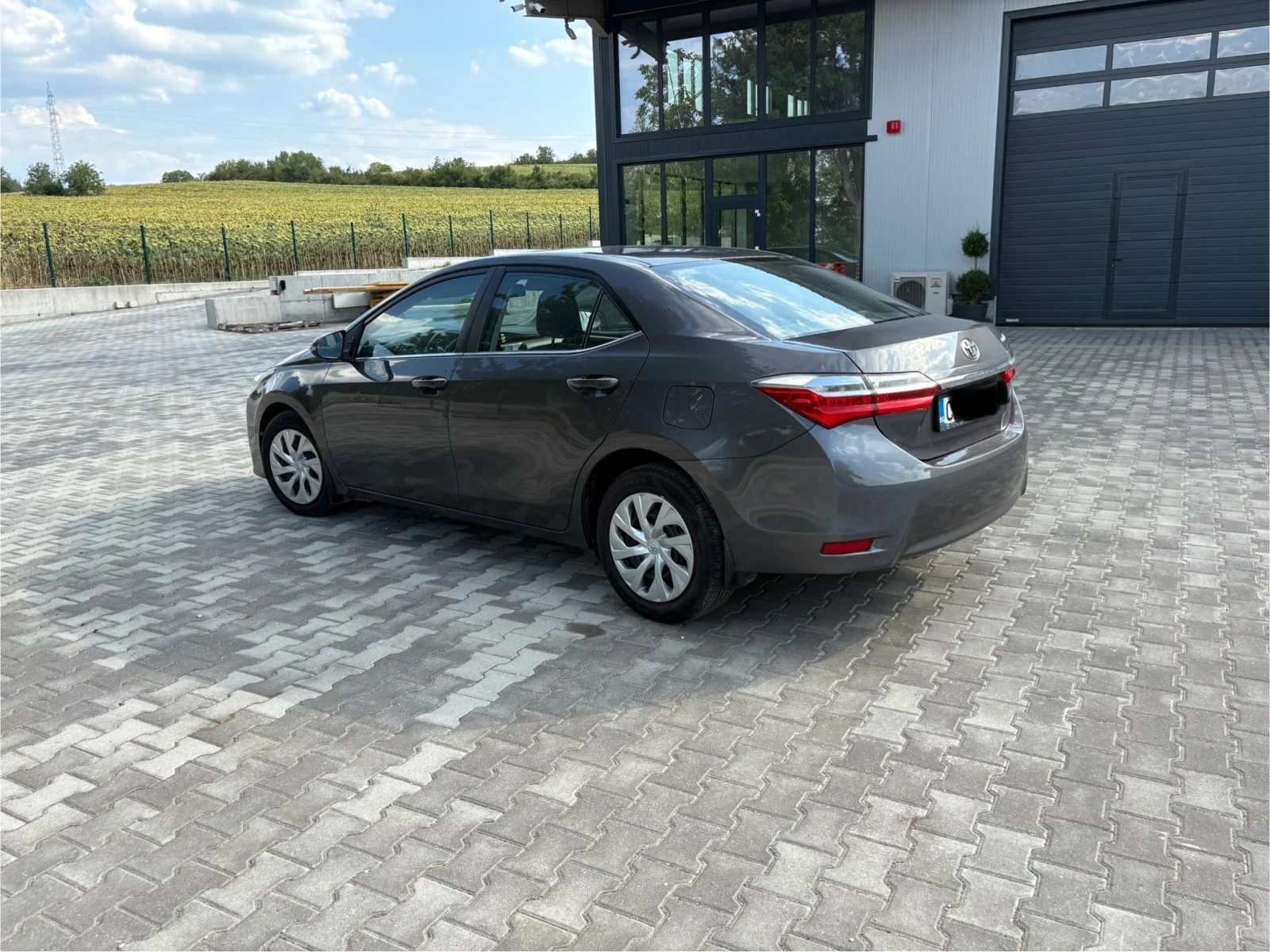 Toyota Corolla 1.4 D-4D - изображение 4