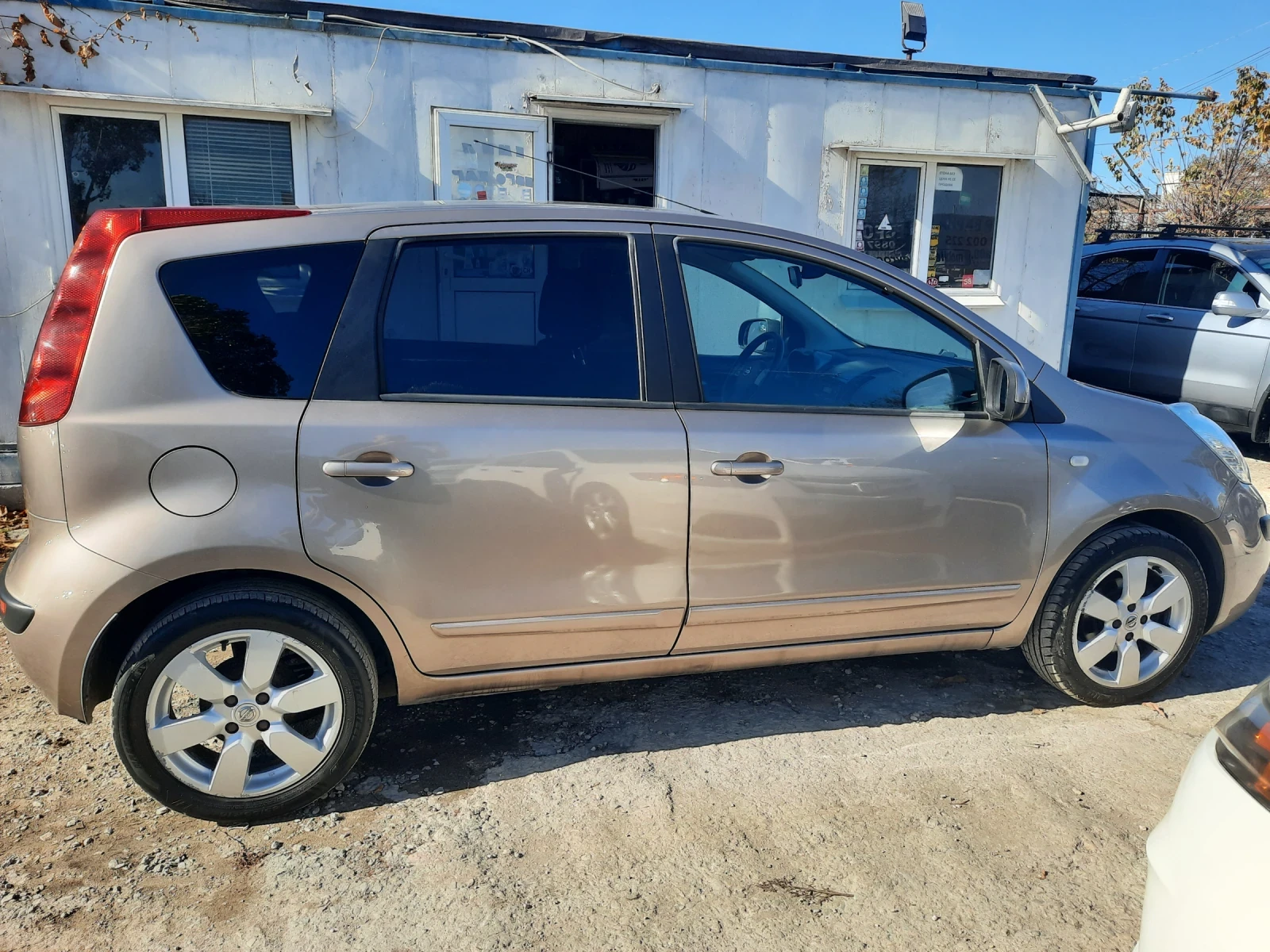 Nissan Note 1.6i КАТО НОВА | Mobile.bg — изображение 3