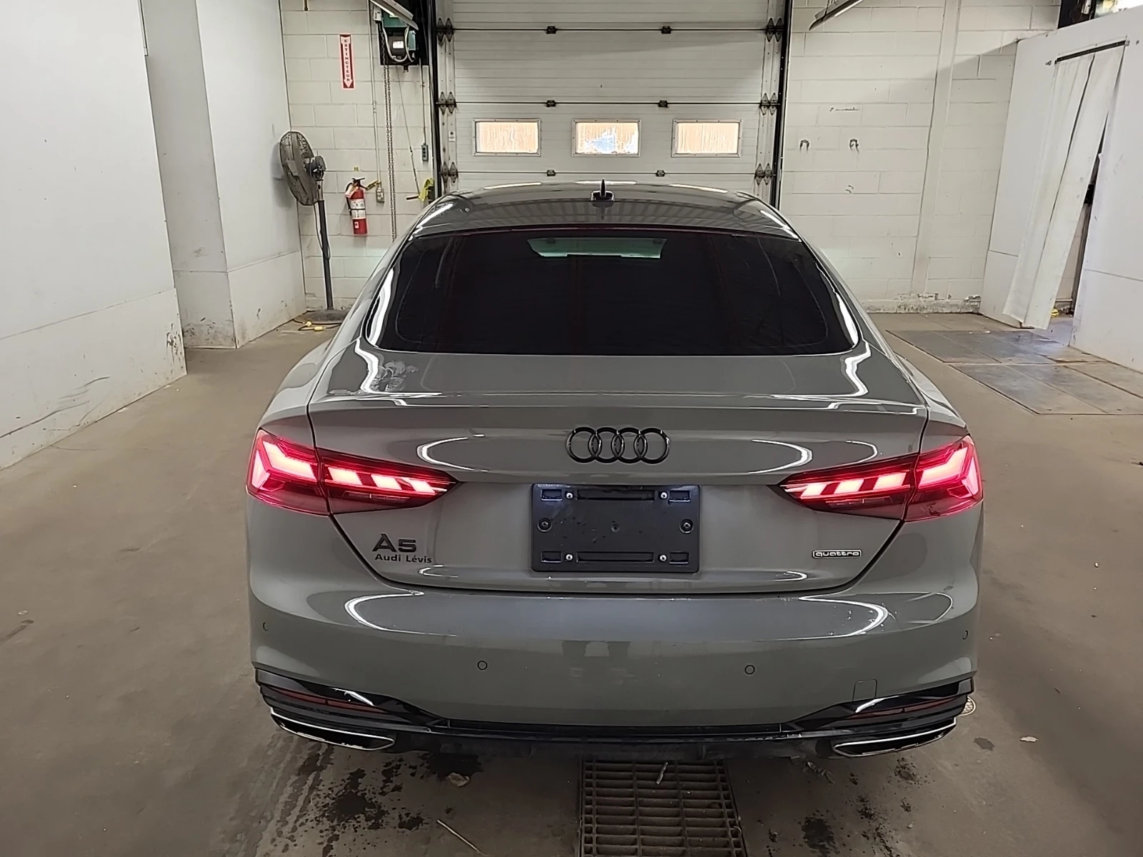 Audi A5 * CARFAX *    | Mobile.bg   6