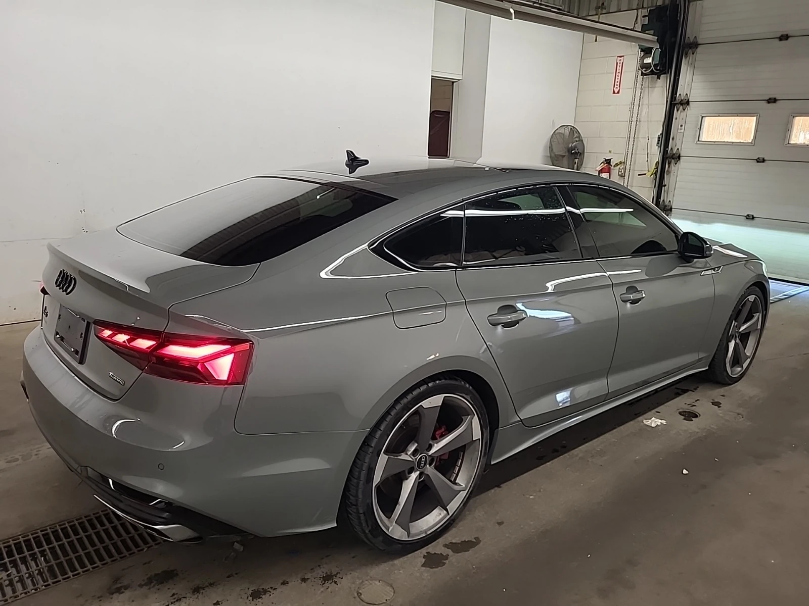 Audi A5 * CARFAX *    | Mobile.bg   4